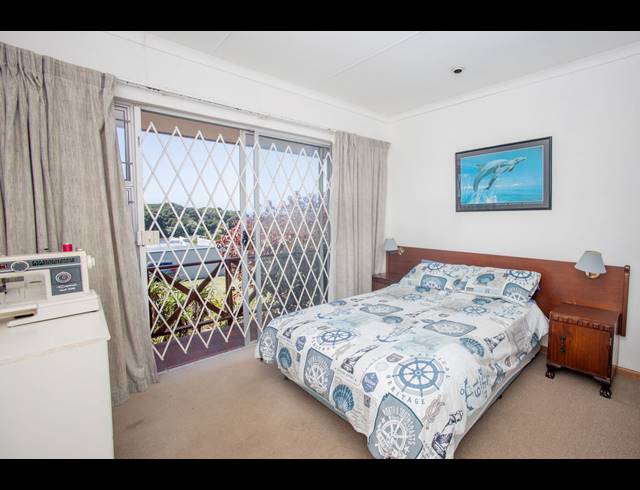 4 BEDROOM HOUSE FOR SALE IN QUEENSBERRY BAY